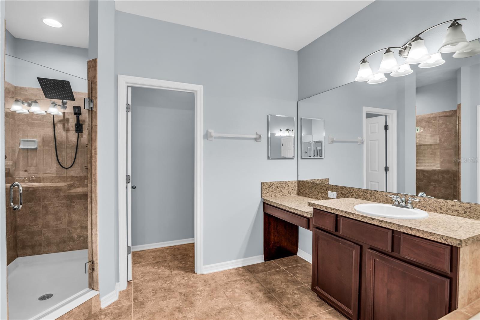 MCCORMICK WOODS - Residential