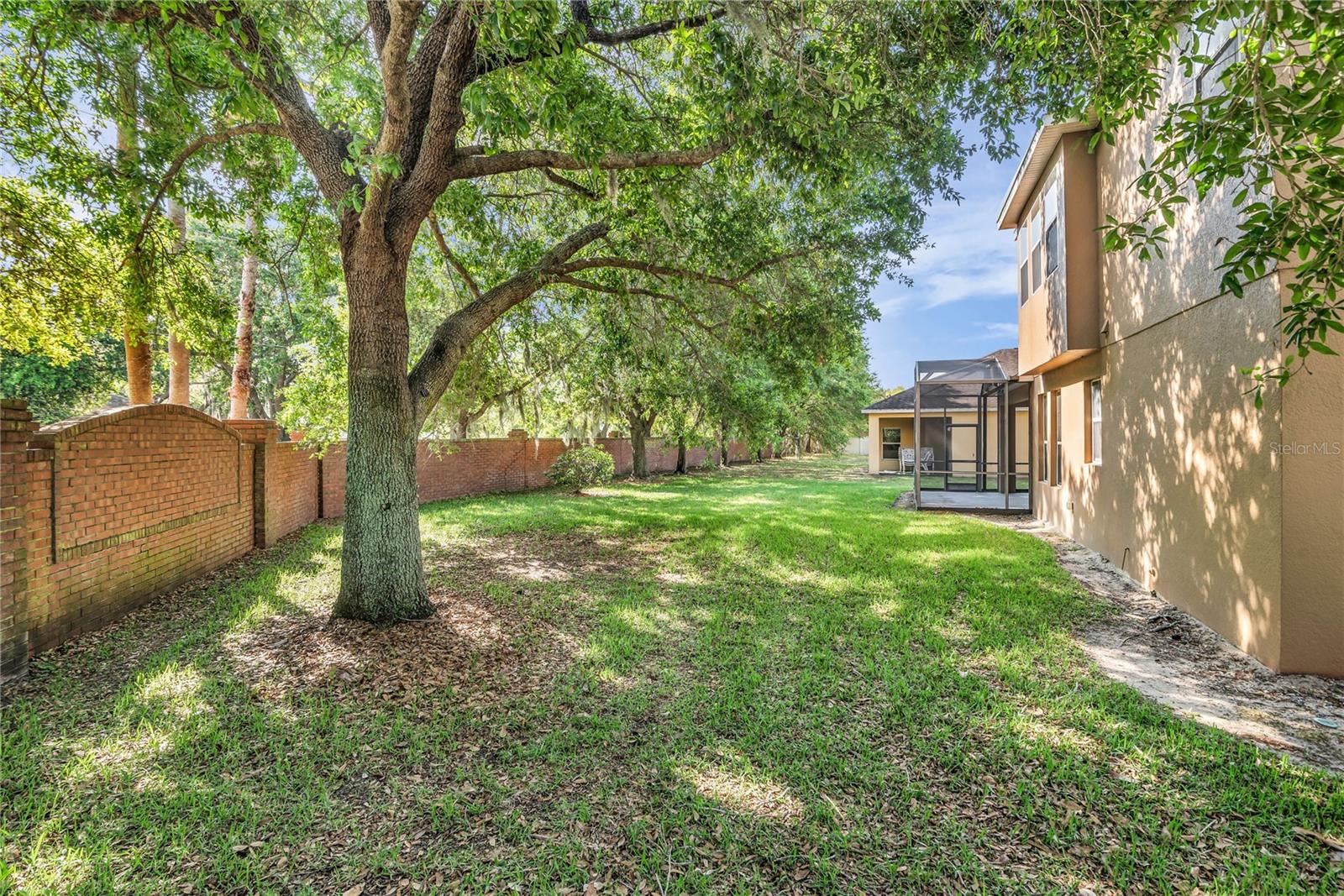 MCCORMICK WOODS - Residential