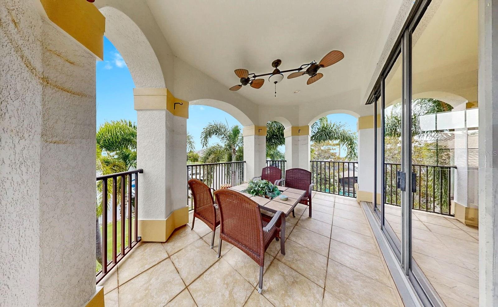 MIRABAY PH 2A-4 - Residential