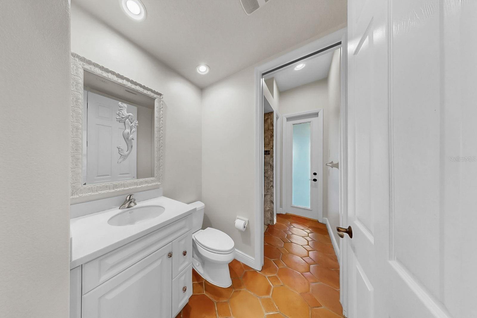 MIRABAY PH 2A-4 - Residential