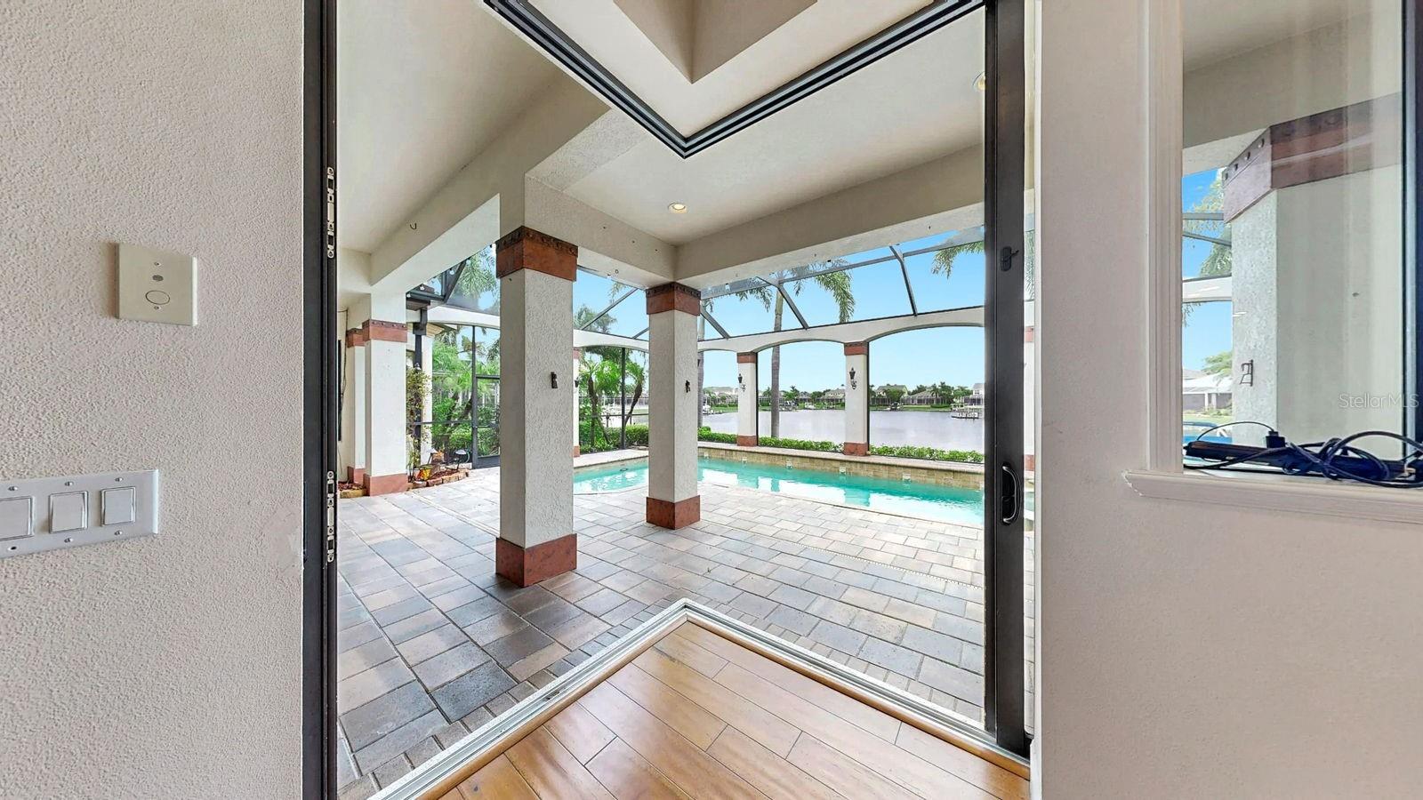 MIRABAY PH 2A-4 - Residential