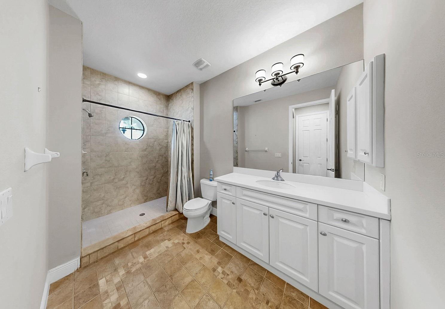 MIRABAY PH 2A-4 - Residential