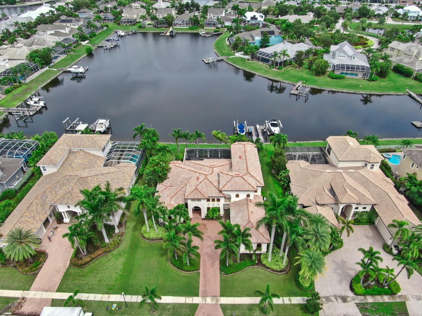 MIRABAY PH 2A-4 - Residential