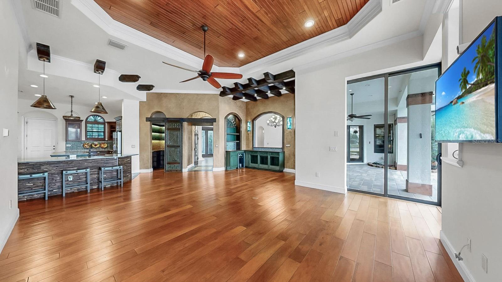 MIRABAY PH 2A-4 - Residential