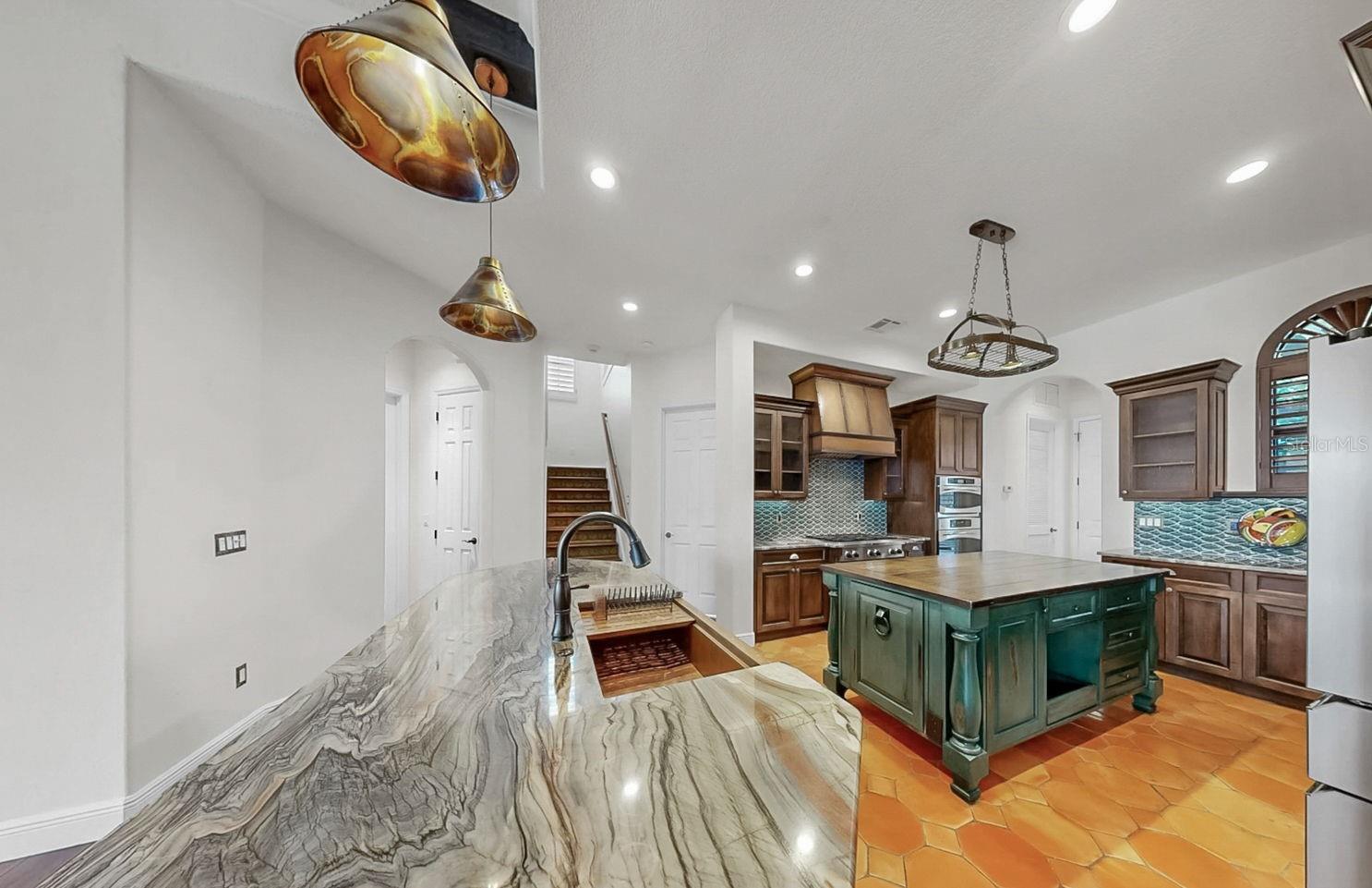 MIRABAY PH 2A-4 - Residential