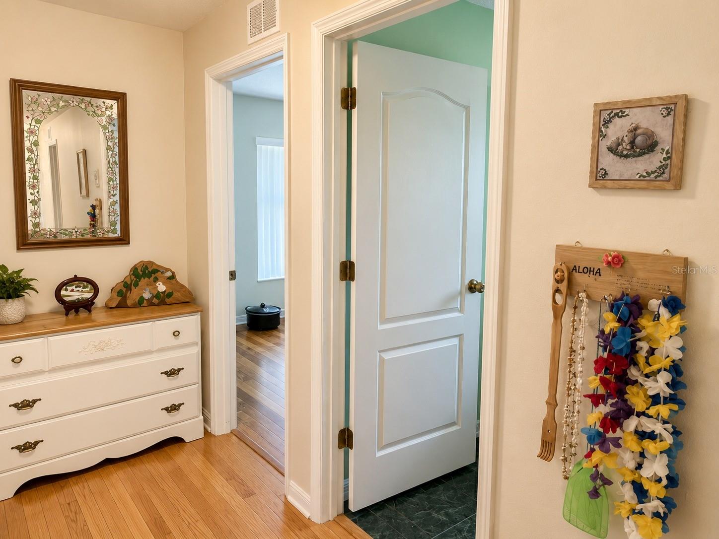 COUNTRY ACRES UNIT 04 - Residential
