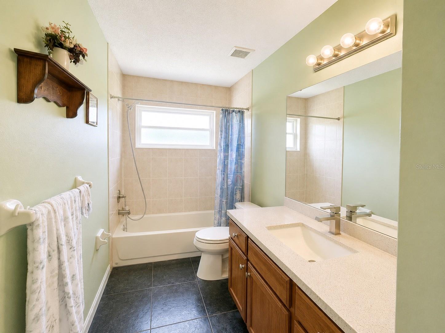 COUNTRY ACRES UNIT 04 - Residential