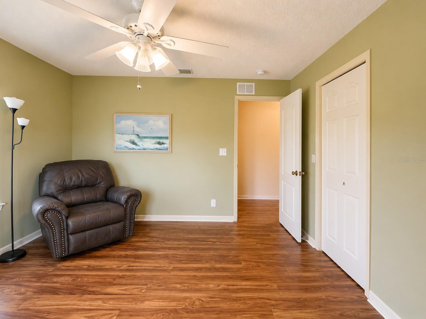 COUNTRY ACRES UNIT 04 - Residential