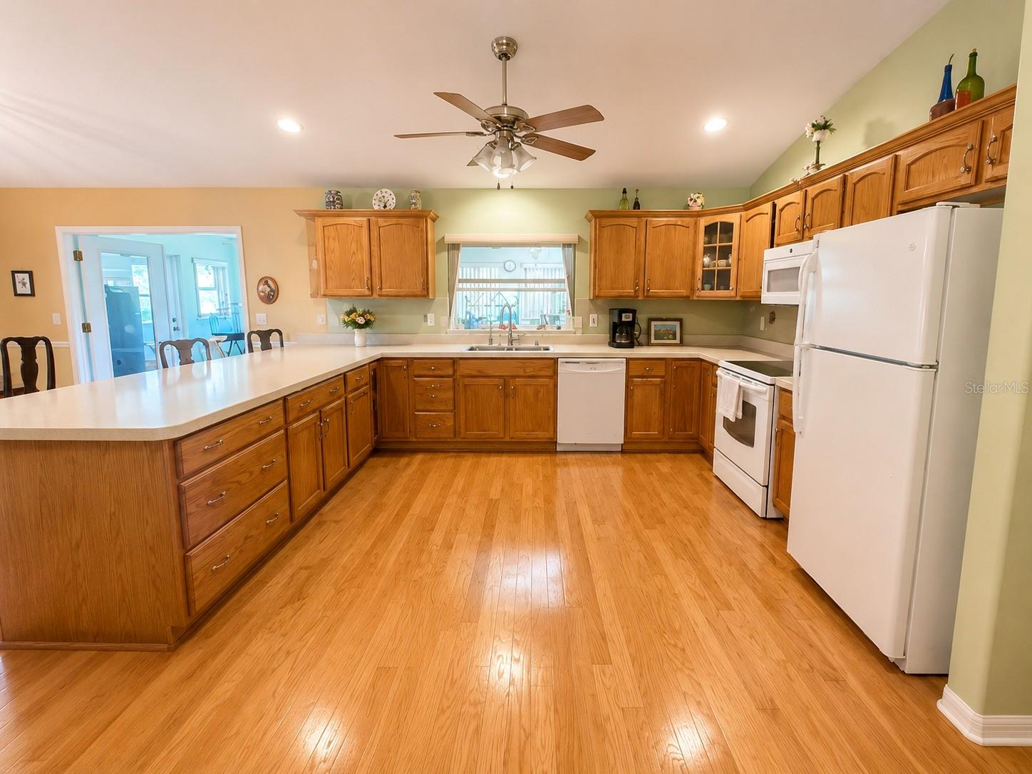 COUNTRY ACRES UNIT 04 - Residential