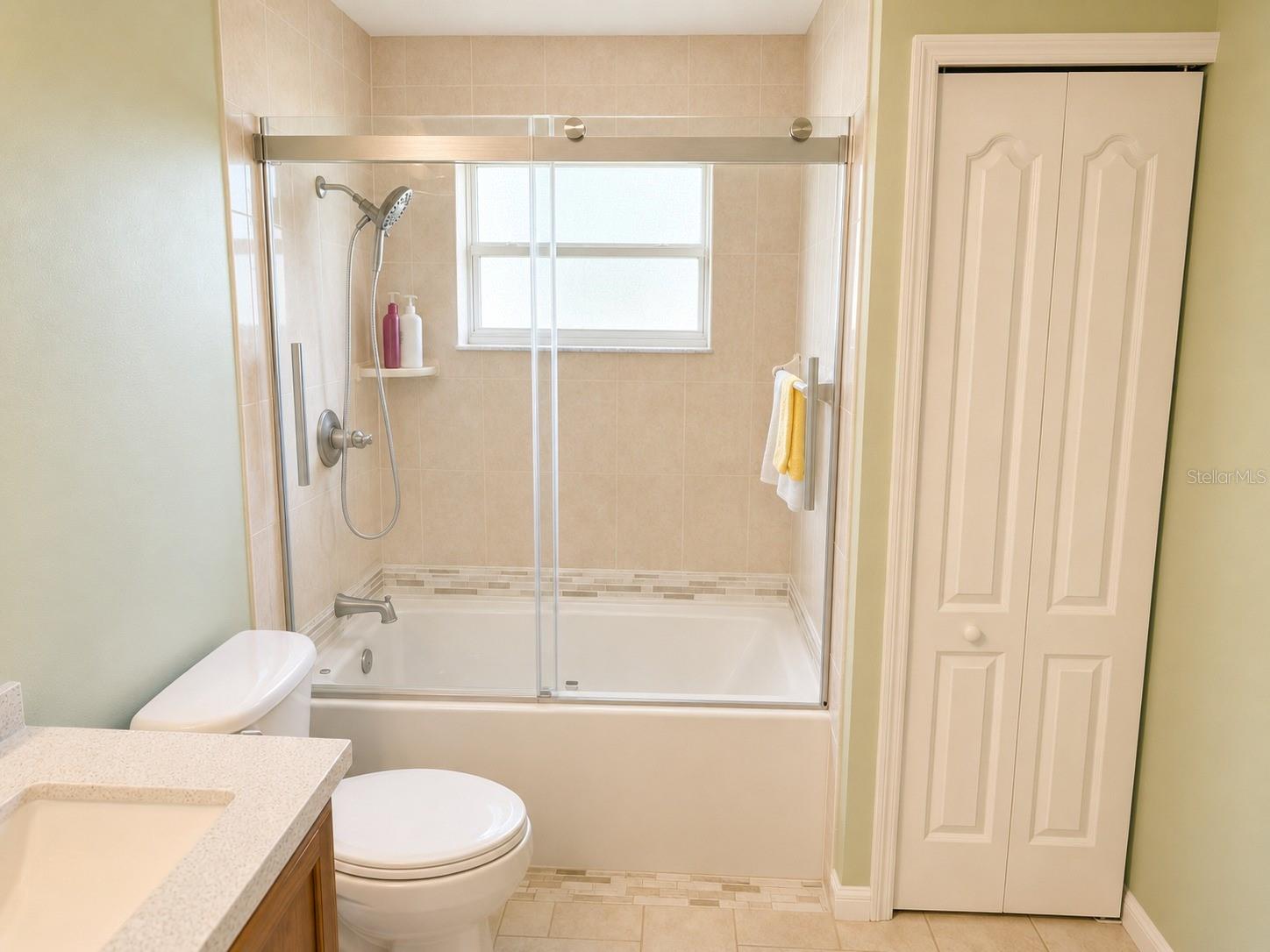 COUNTRY ACRES UNIT 04 - Residential