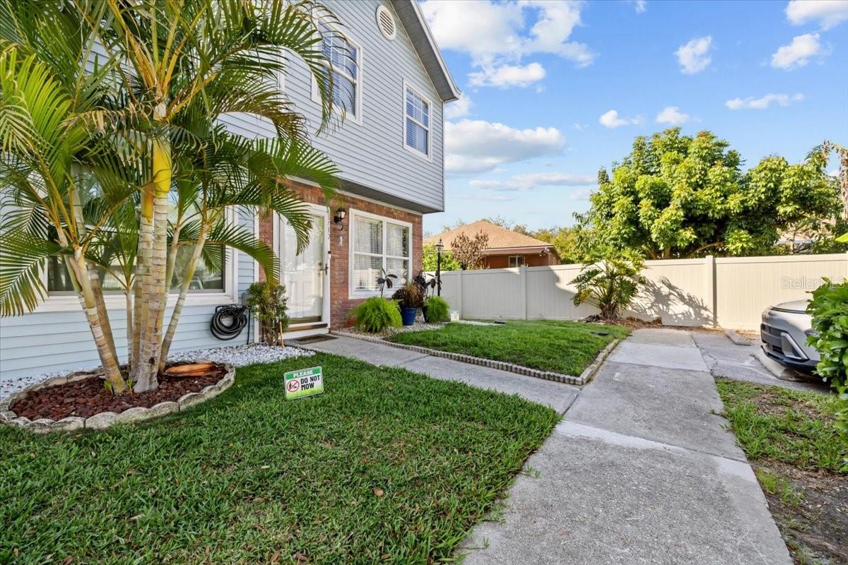 COPPERFIELD TWNHMS - Residential