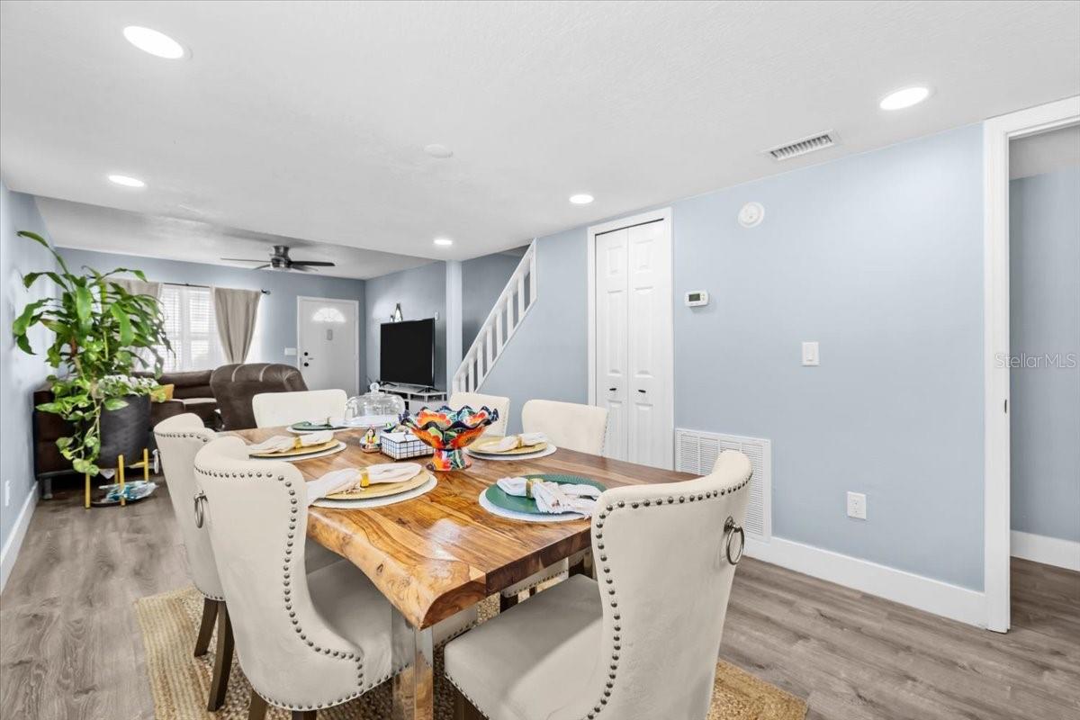 COPPERFIELD TWNHMS - Residential