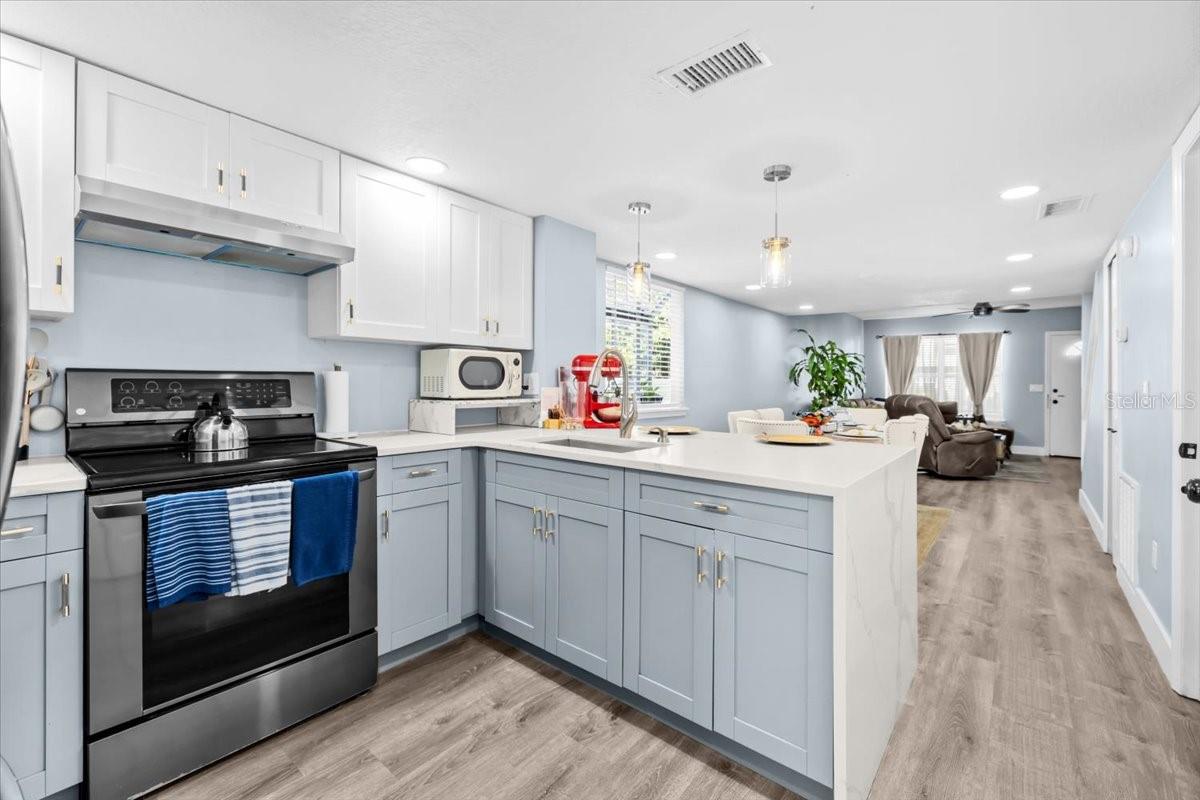 COPPERFIELD TWNHMS - Residential