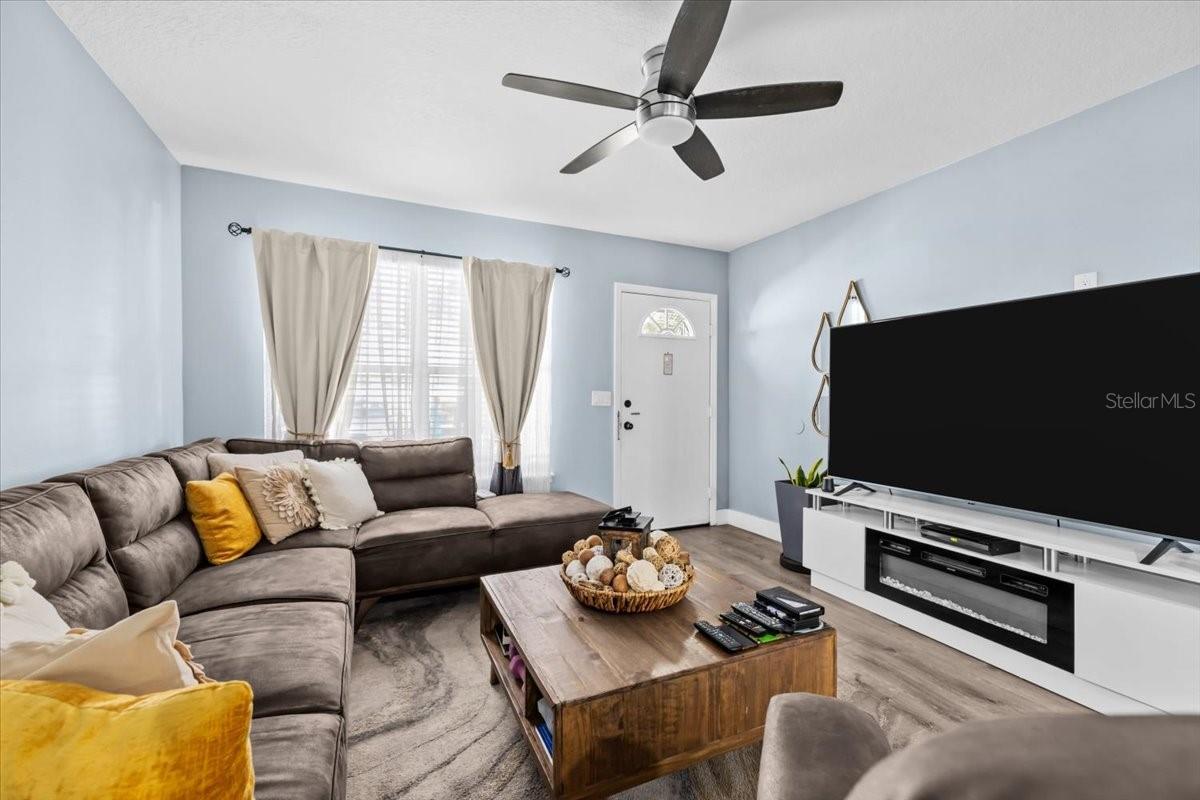 COPPERFIELD TWNHMS - Residential