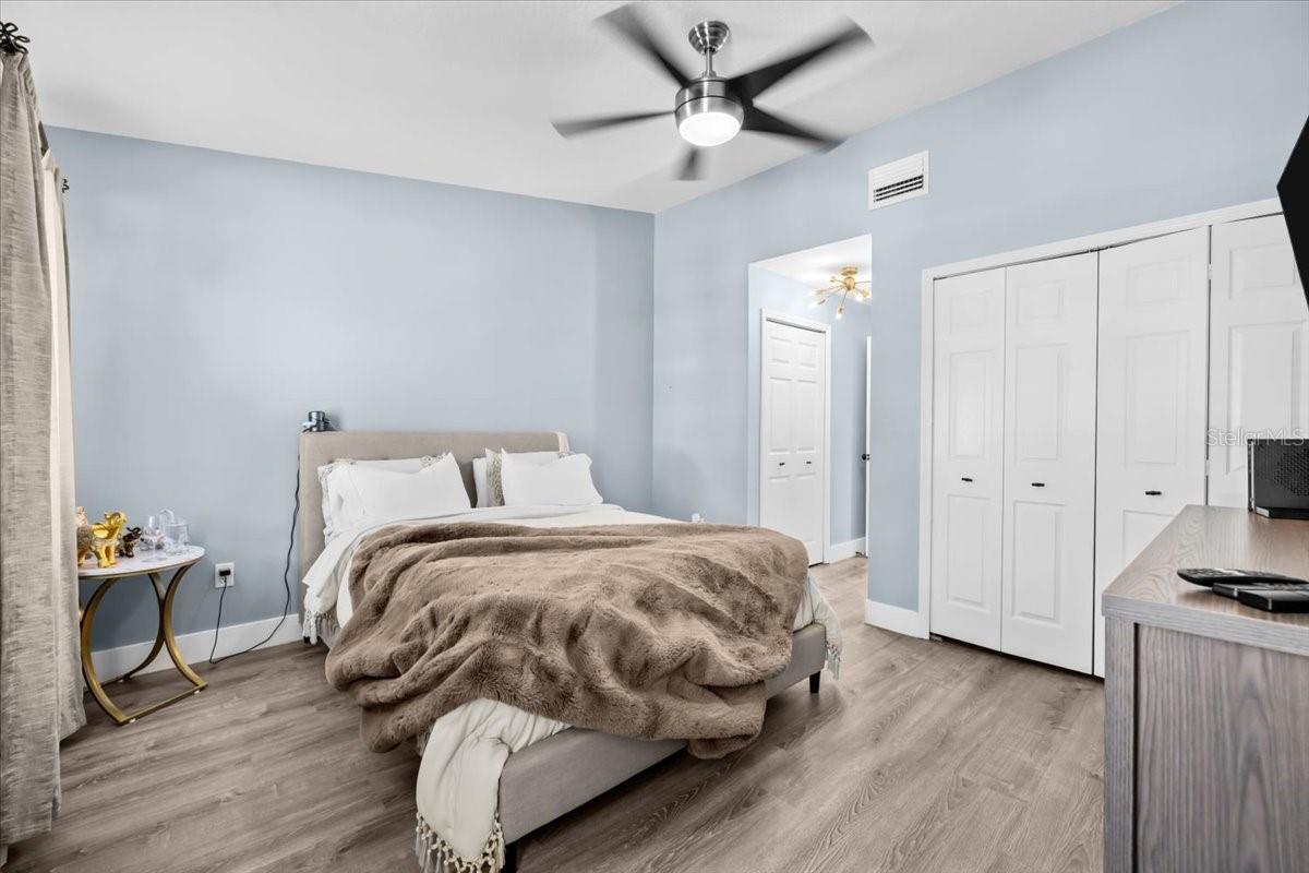 COPPERFIELD TWNHMS - Residential