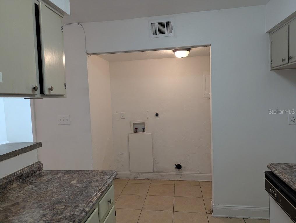 CEDAR RIDGE - Residential Income