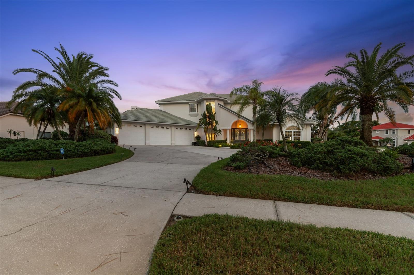 Photo 4 of 100 of 5709 E LONGBOAT BOULEVARD house