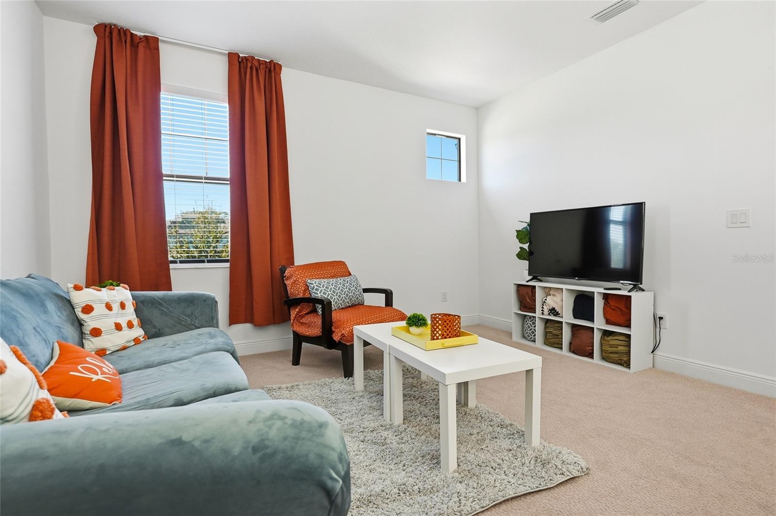 FLORABLU ESTATES - Residential