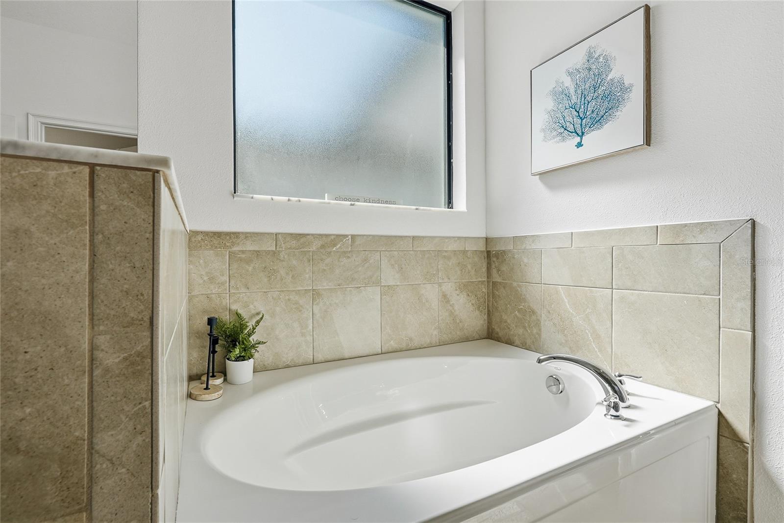 FLORABLU ESTATES - Residential