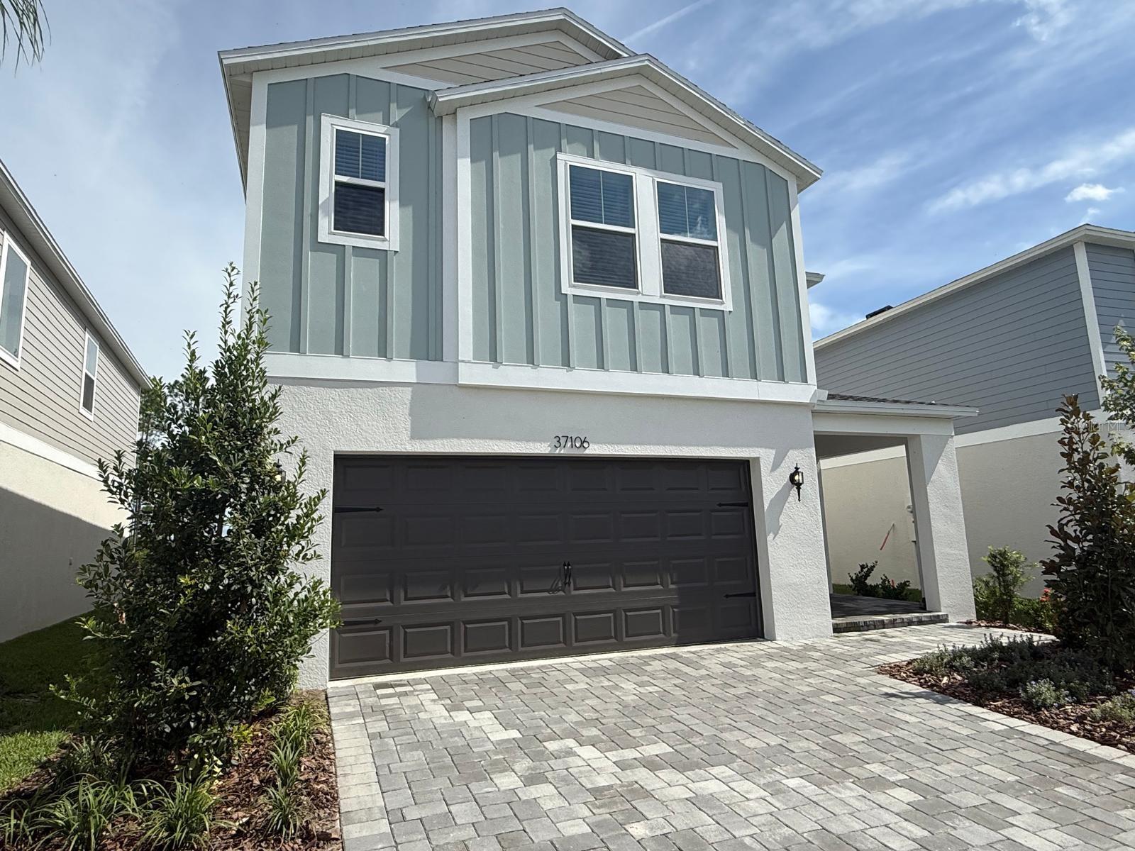 TWO RIVERS - Residential Lease