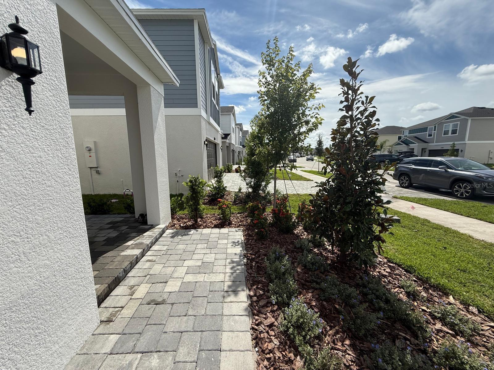 TWO RIVERS - Residential Lease