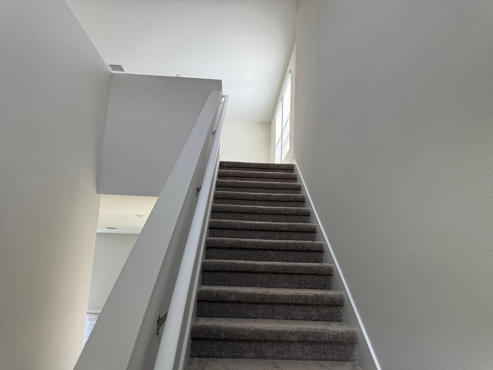 TWO RIVERS - Residential Lease