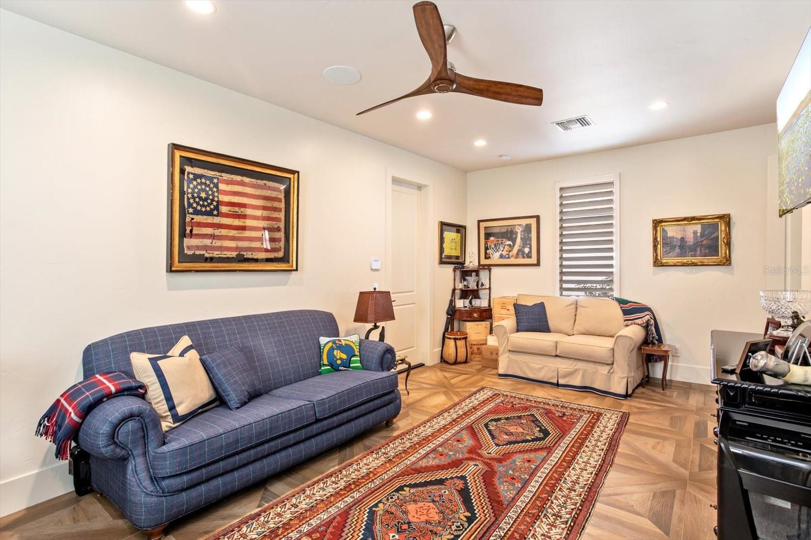 ISLEWORTH - Residential