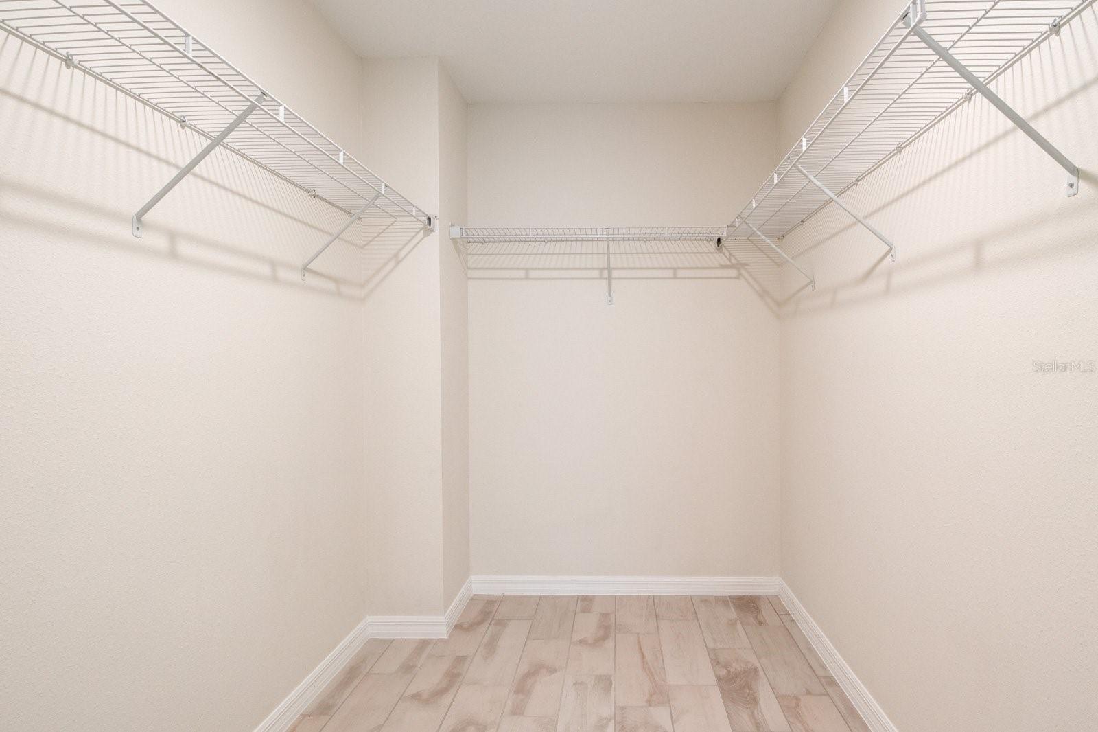 WILDMERE VILLAGE - Residential Lease