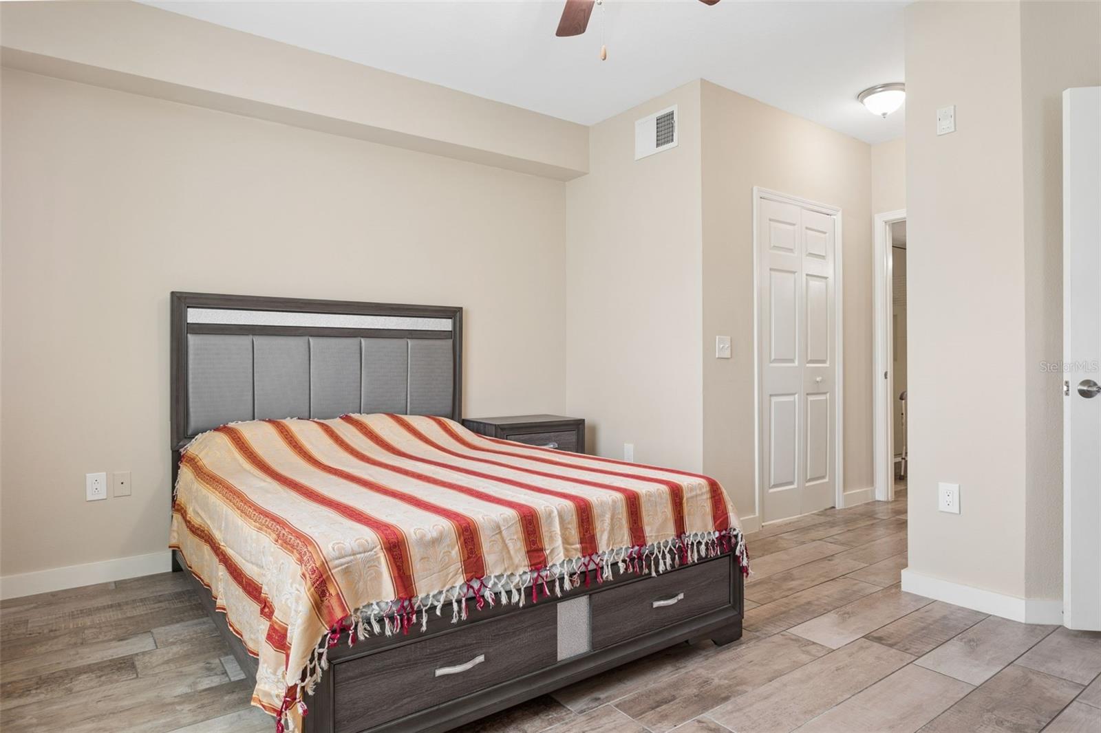 ANAND VIHAR CLUB VILLAS CONDO - Residential