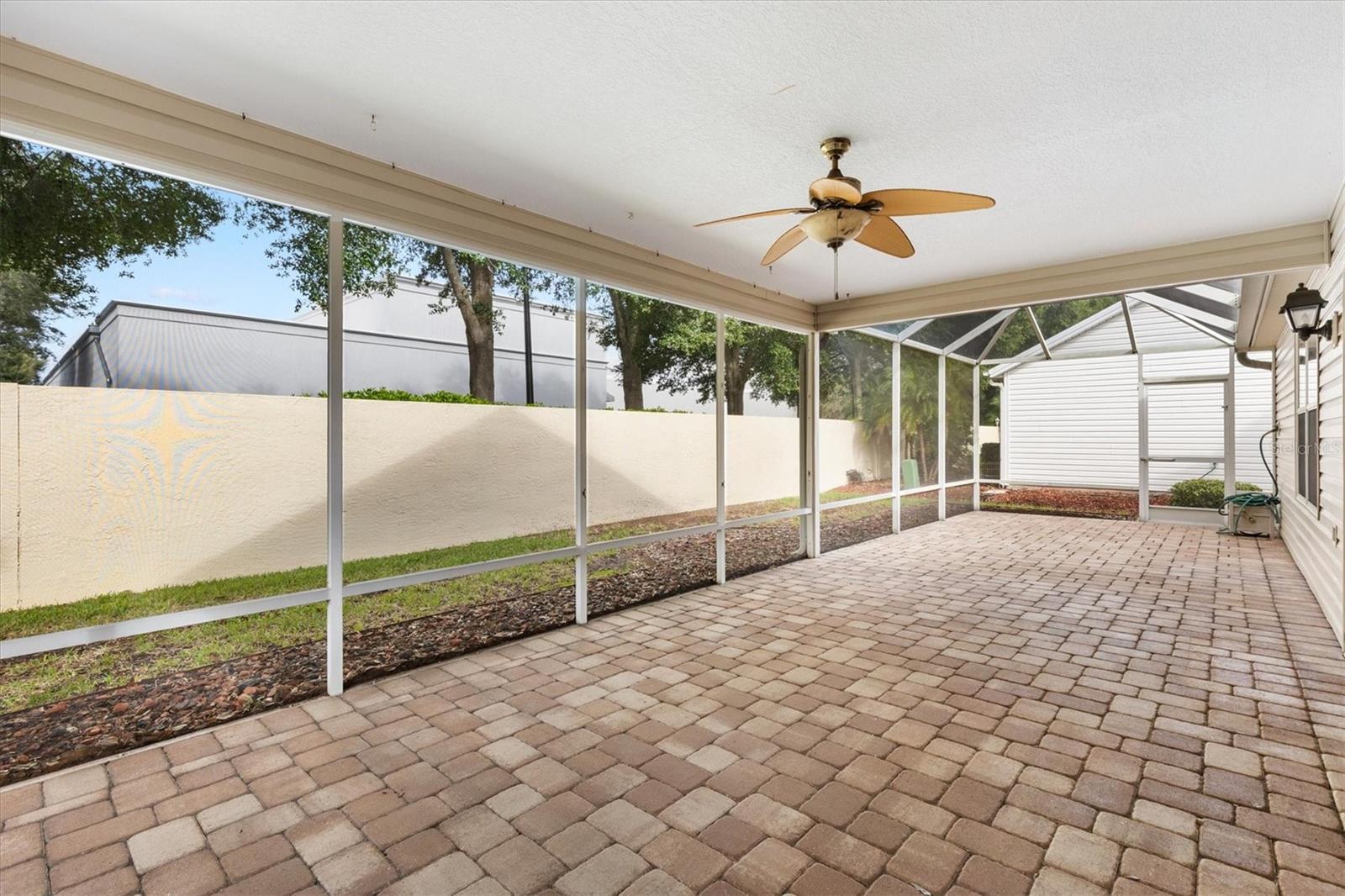 2573 CARIBE DRIVE