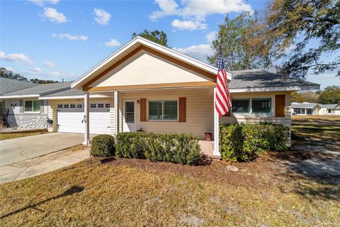 Photo of 8625 SW 94th Street #G, Ocala, FL 34481 (MLS # OM719018)