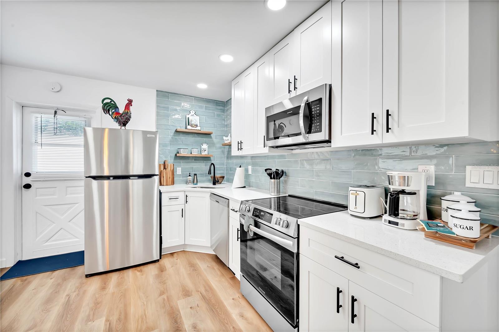 ALCONA ESTATES - Residential Income