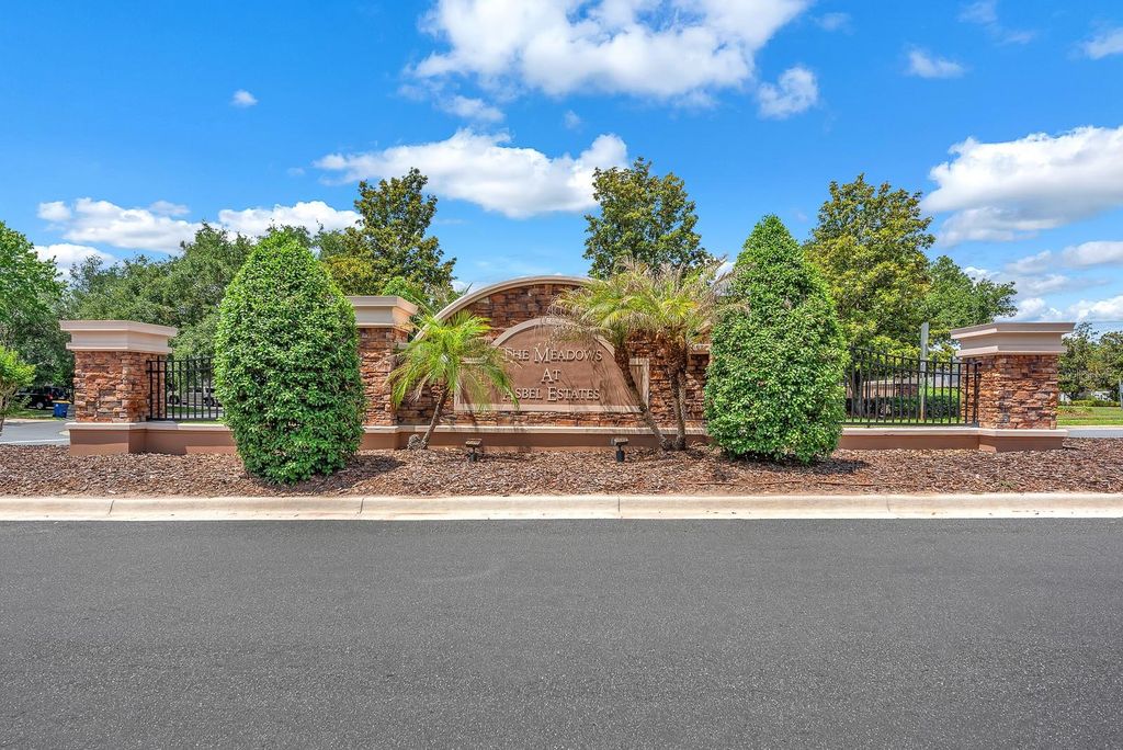 Photo of 9625 Baton Rouge Lane, Land O Lakes, FL 34638 (MLS # TB8505696)