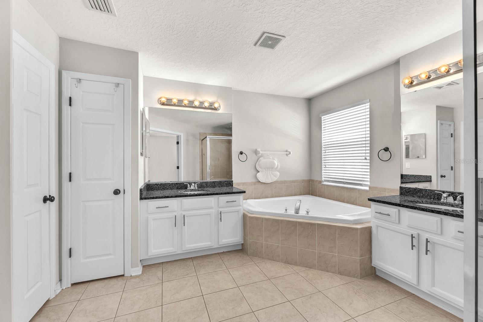 ASBEL ESTATES - Residential