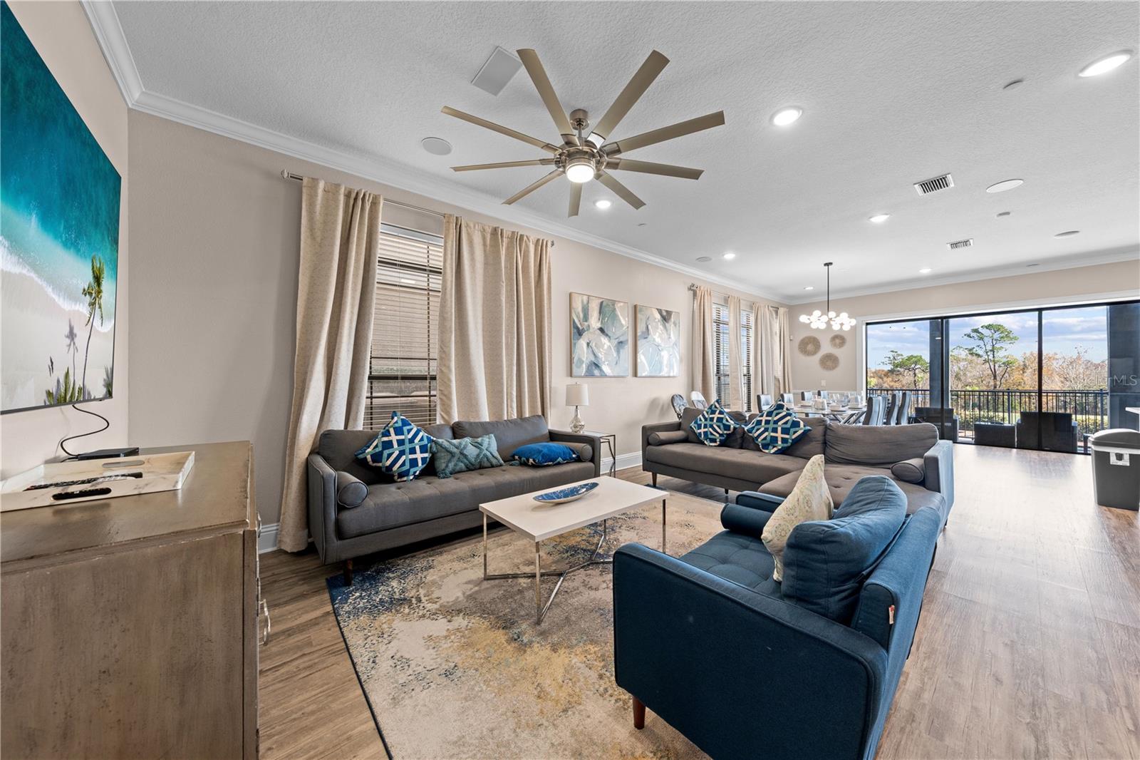 REUNION WEST VLGS NORTH - Residential