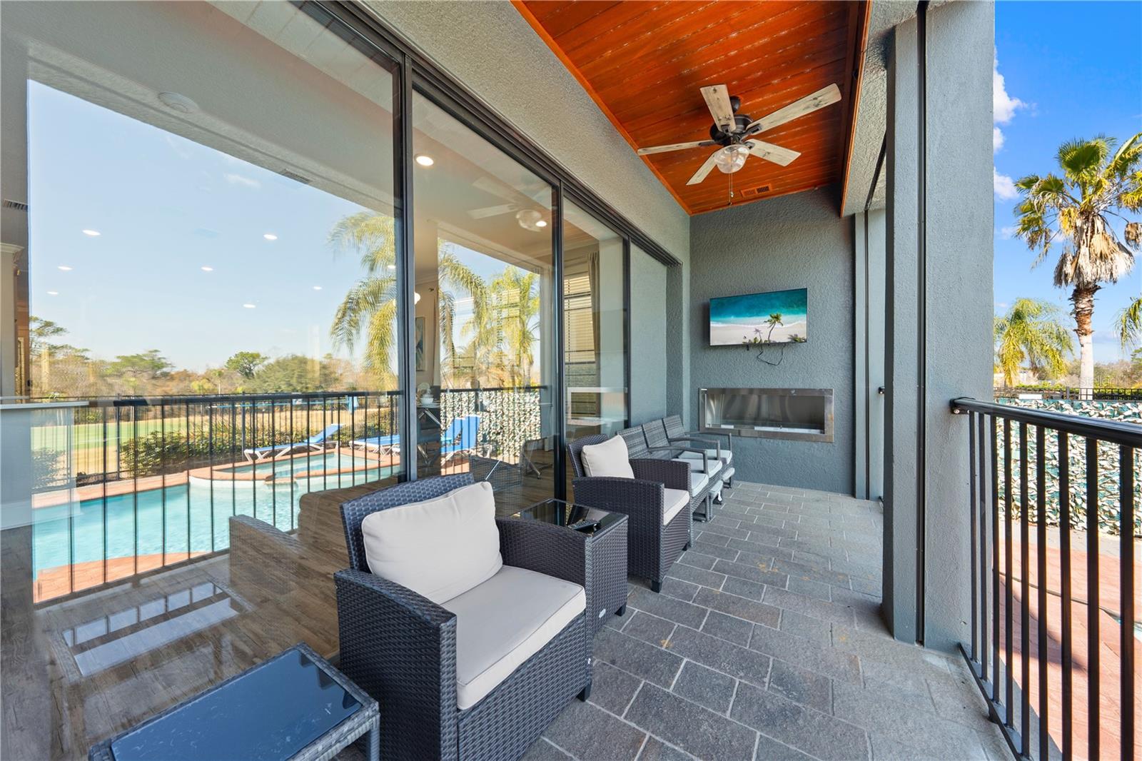 REUNION WEST VLGS NORTH - Residential