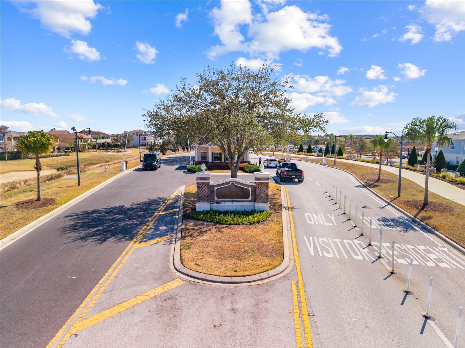 REUNION WEST VLGS NORTH - Residential