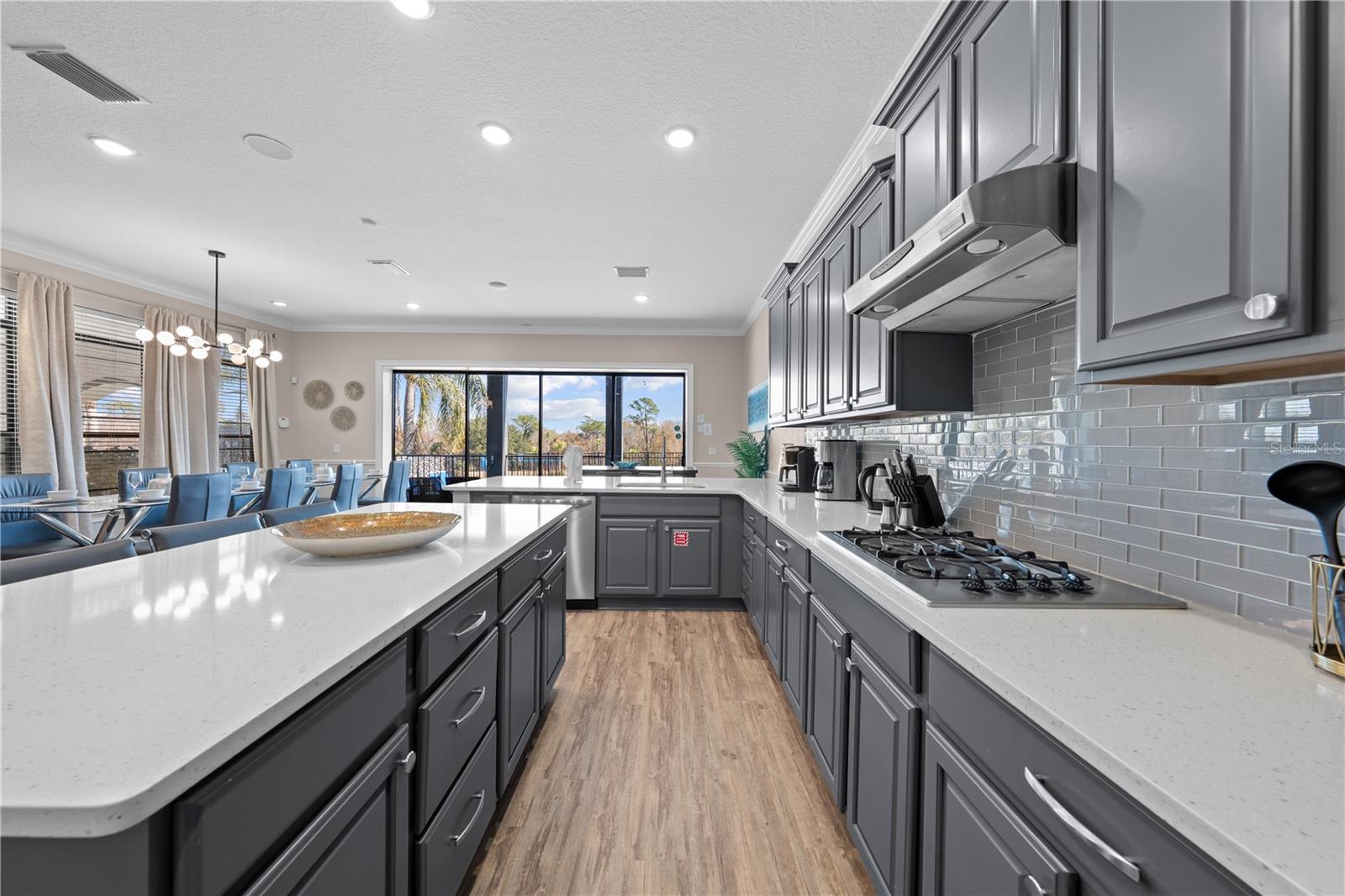 REUNION WEST VLGS NORTH - Residential