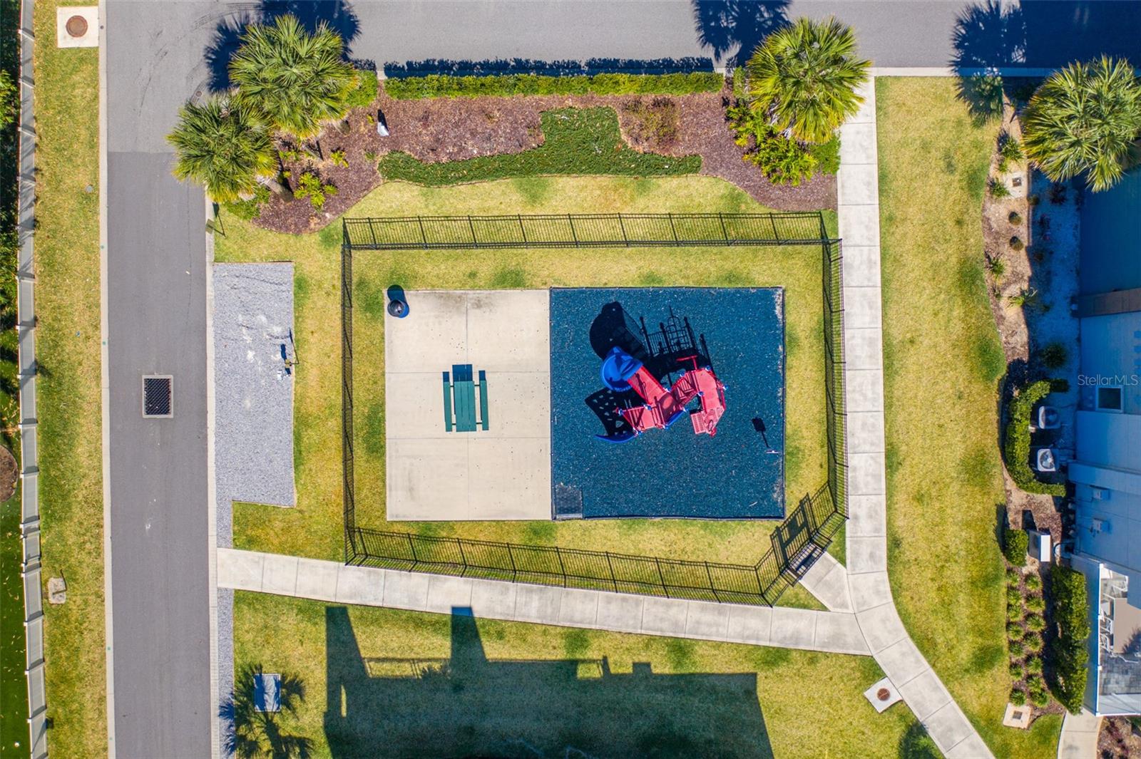 REUNION WEST VLGS NORTH - Residential