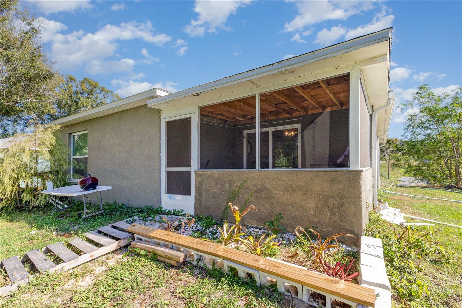 LESLIE J A - Residential