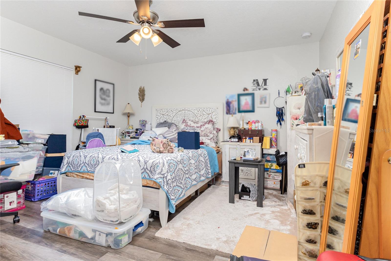 LESLIE J A - Residential