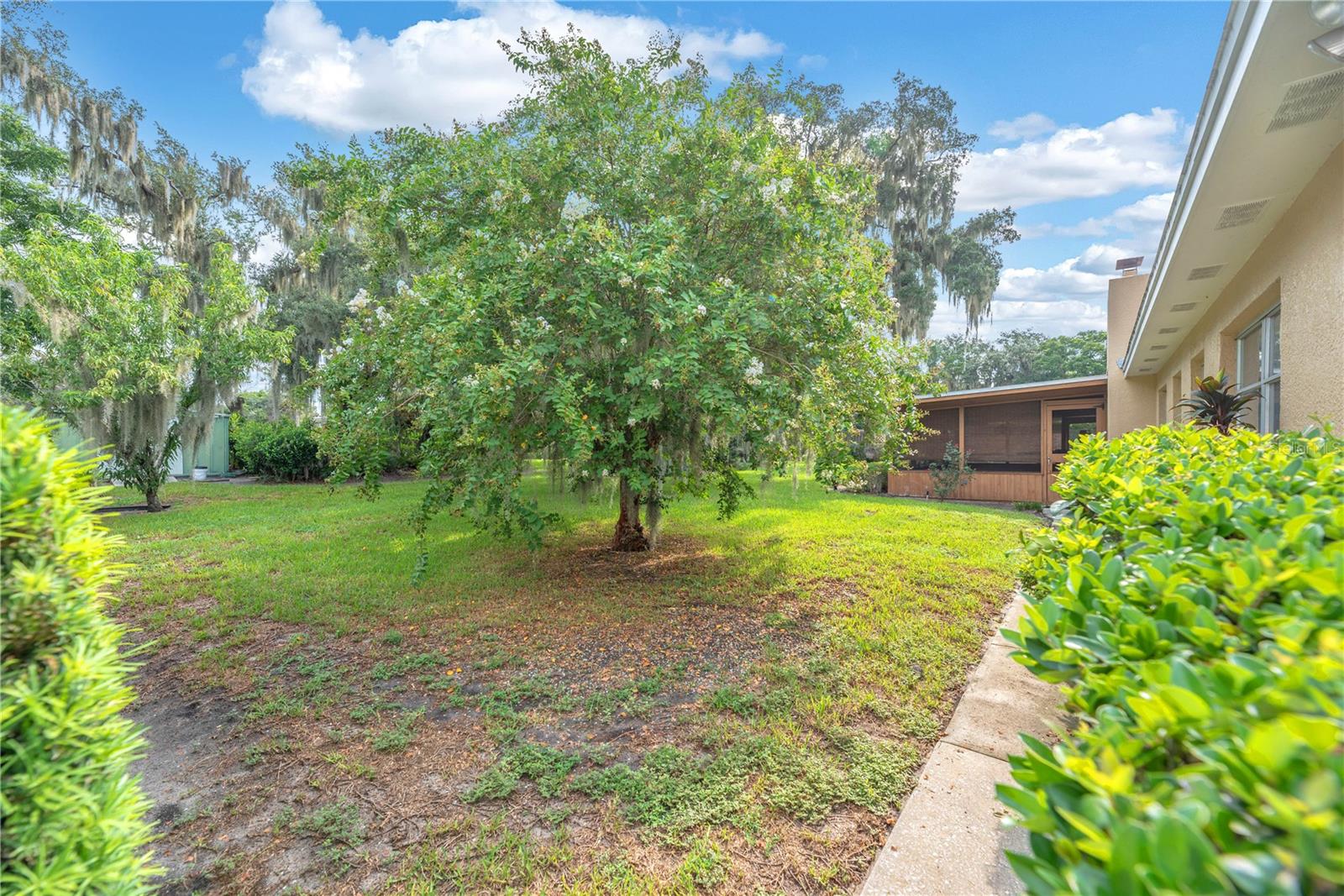 110 ASHBROOK DRIVE