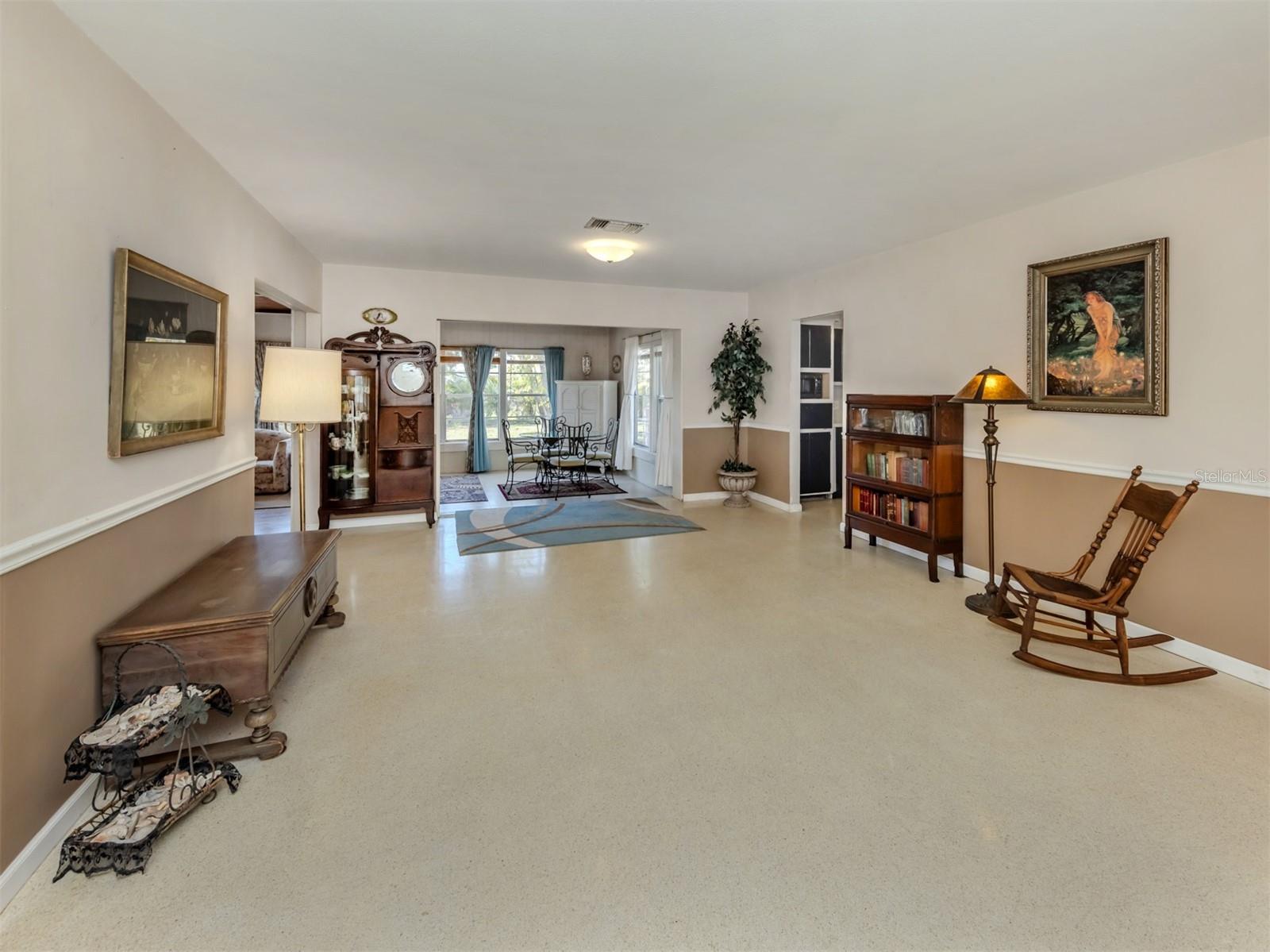 444 DRIFTWOOD ROAD