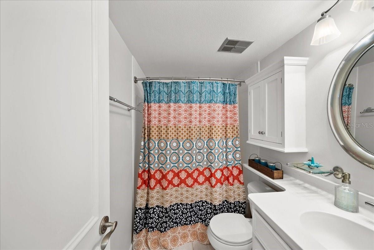 BIRD BAY II - Residential