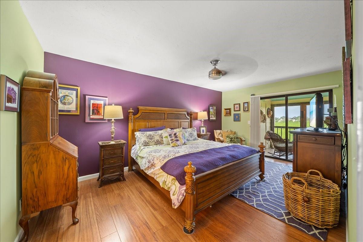 BIRD BAY II - Residential