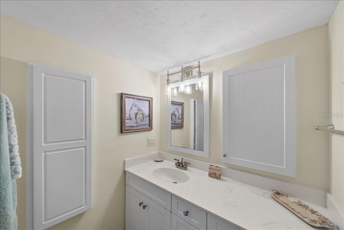 BIRD BAY II - Residential