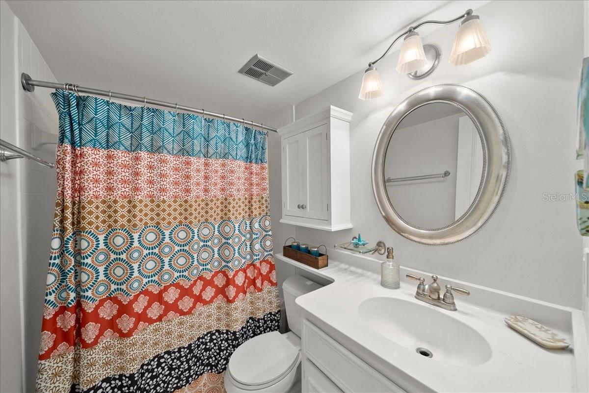 BIRD BAY II - Residential