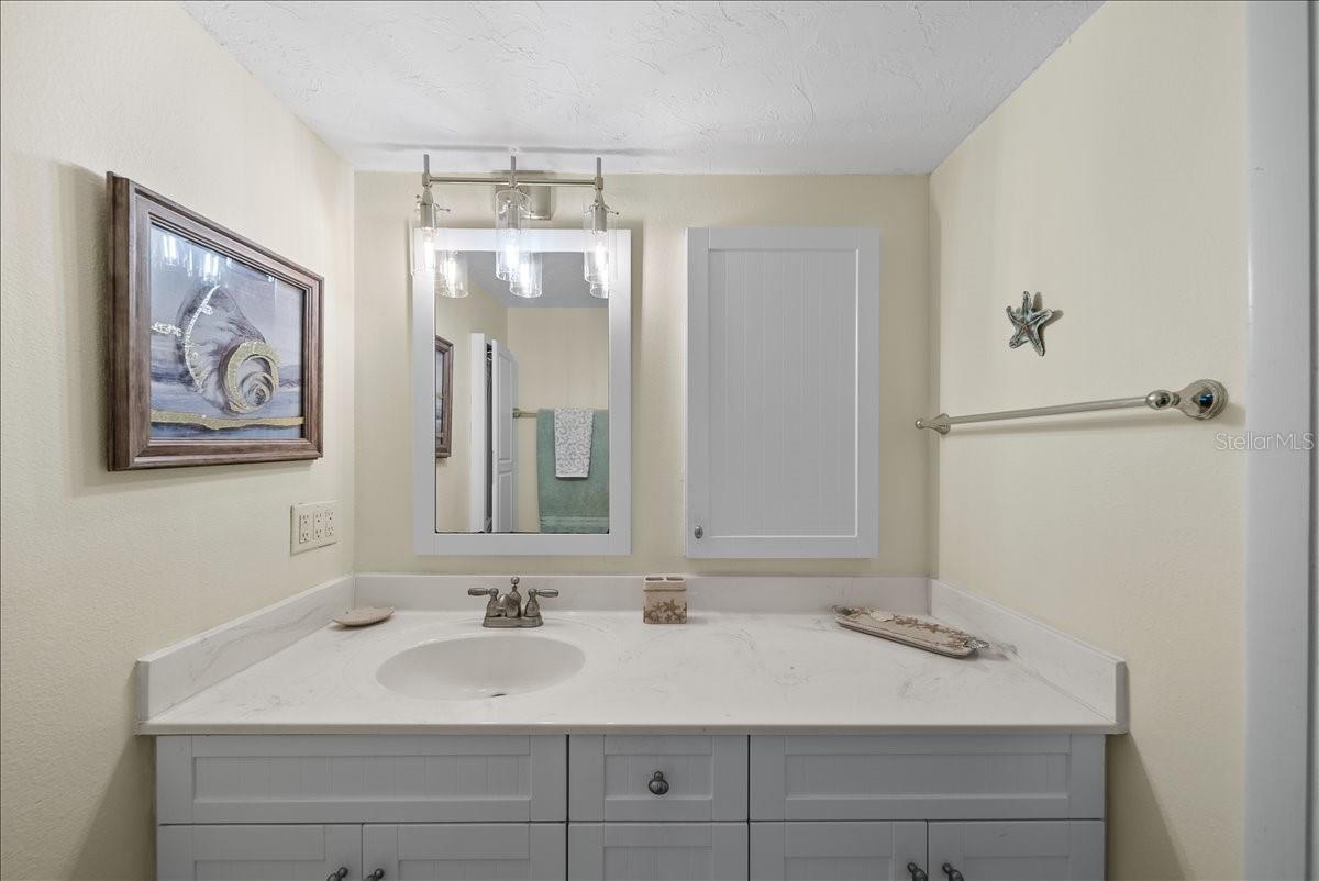 BIRD BAY II - Residential