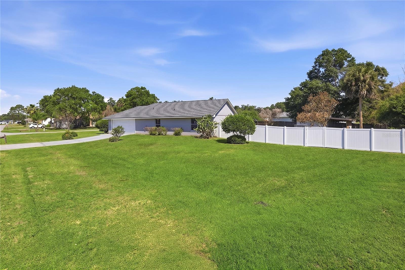 PLEASANT HILL LAKES - Residential