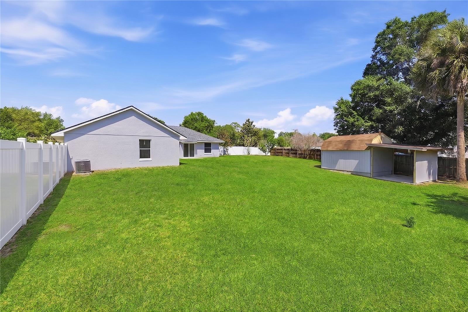 PLEASANT HILL LAKES - Residential